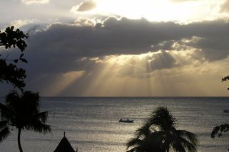 35 dolarů za odlet. Jamajka je krásná, ale nebezpečná a poměrně nákladná - Médium.cz